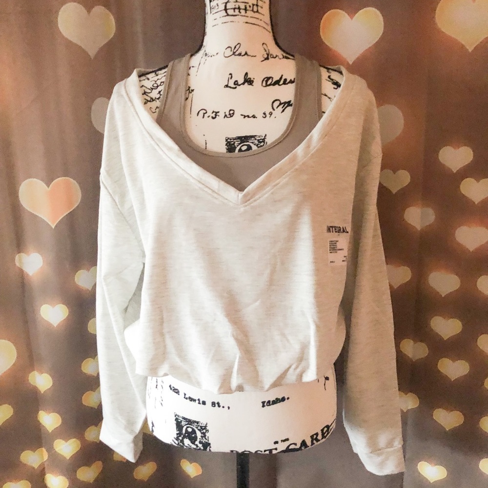 Sweatshirt gray v-neck top long sleeve off shoulder tank sporty
